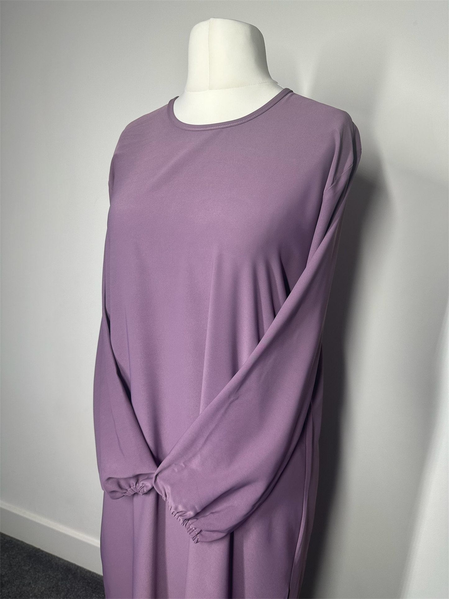 Purple Plain abaya with elasticated cuff sleeves