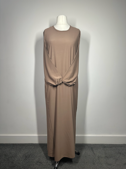 Coffee Plain abaya with elasticated cuff sleeves and Belt