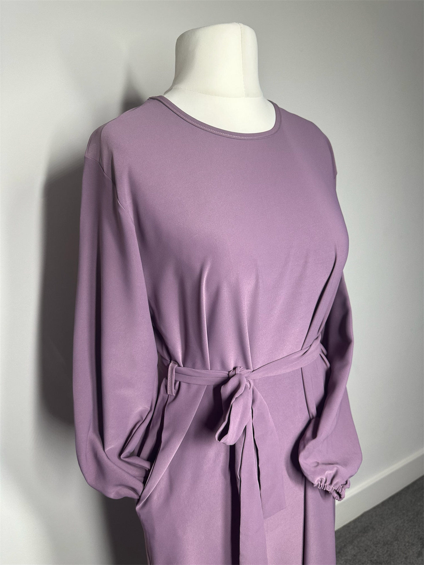 Purple Plain abaya with elasticated cuff sleeves and Belt